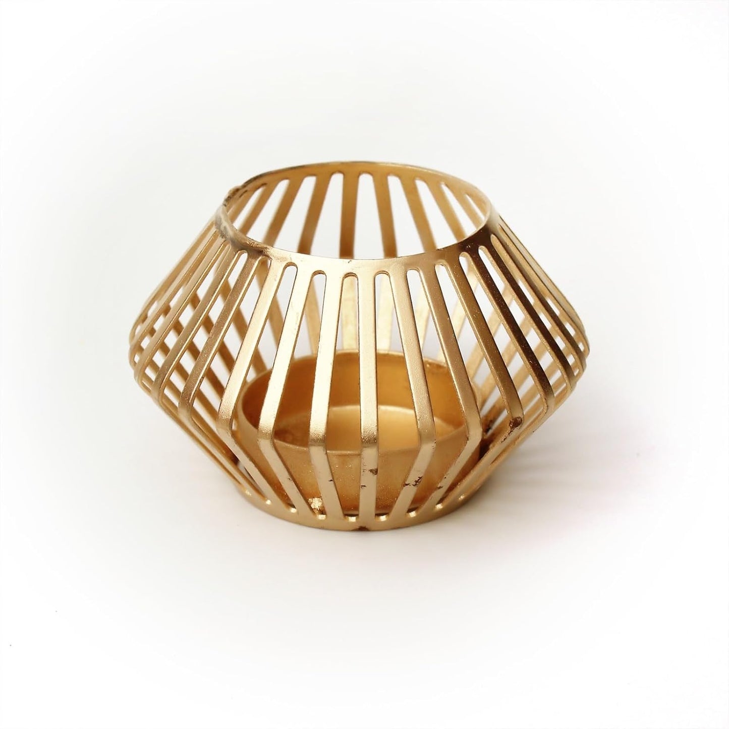 EYUVAA  Metal Tealight Candle Holder, Elegant and Durable Decorative Stand for Pillar and Votive Candles, Diwali Decoration Tea Light Holder for Home Decor & Gifting Iteam