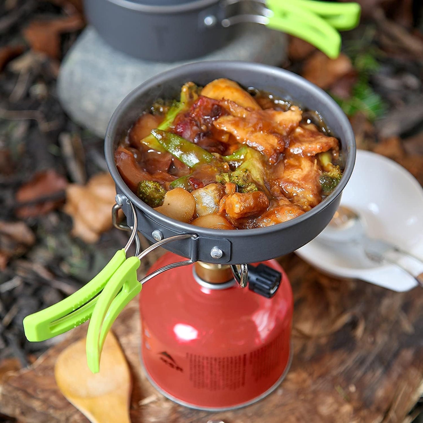 EYUVAA Camping Cookware Set, Lightweight Portable Outdoor Cooking Set with Pot, Pan, Kettle, Bowls & Utensils, Non-Stick Aluminium Camping Kitchen Set for Hiking,Trekking, Picnic & Travel