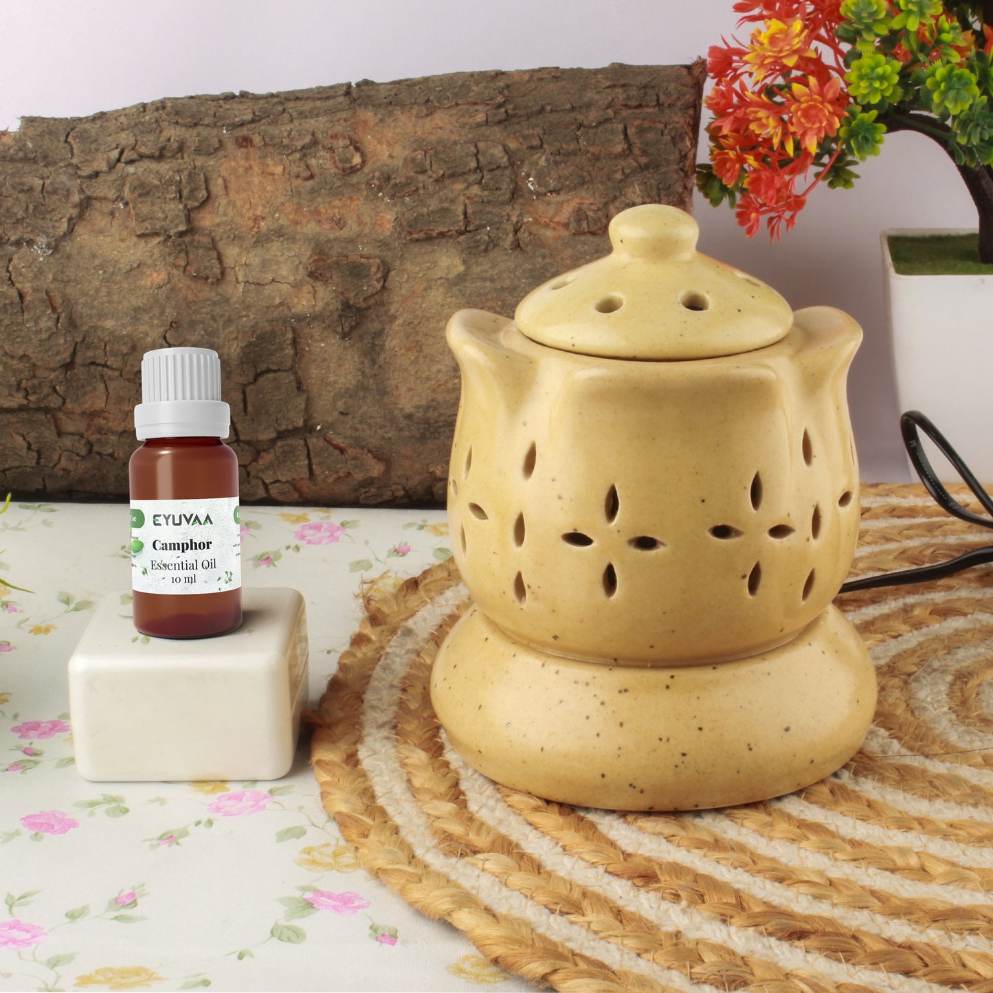 Kamal-shaped Aroma Electric Diffuser, Lotus shaped Diffuser,Aromatherapy Ceramic Diffuser Set for Home Fragrance with 10 ml Aroma Oil