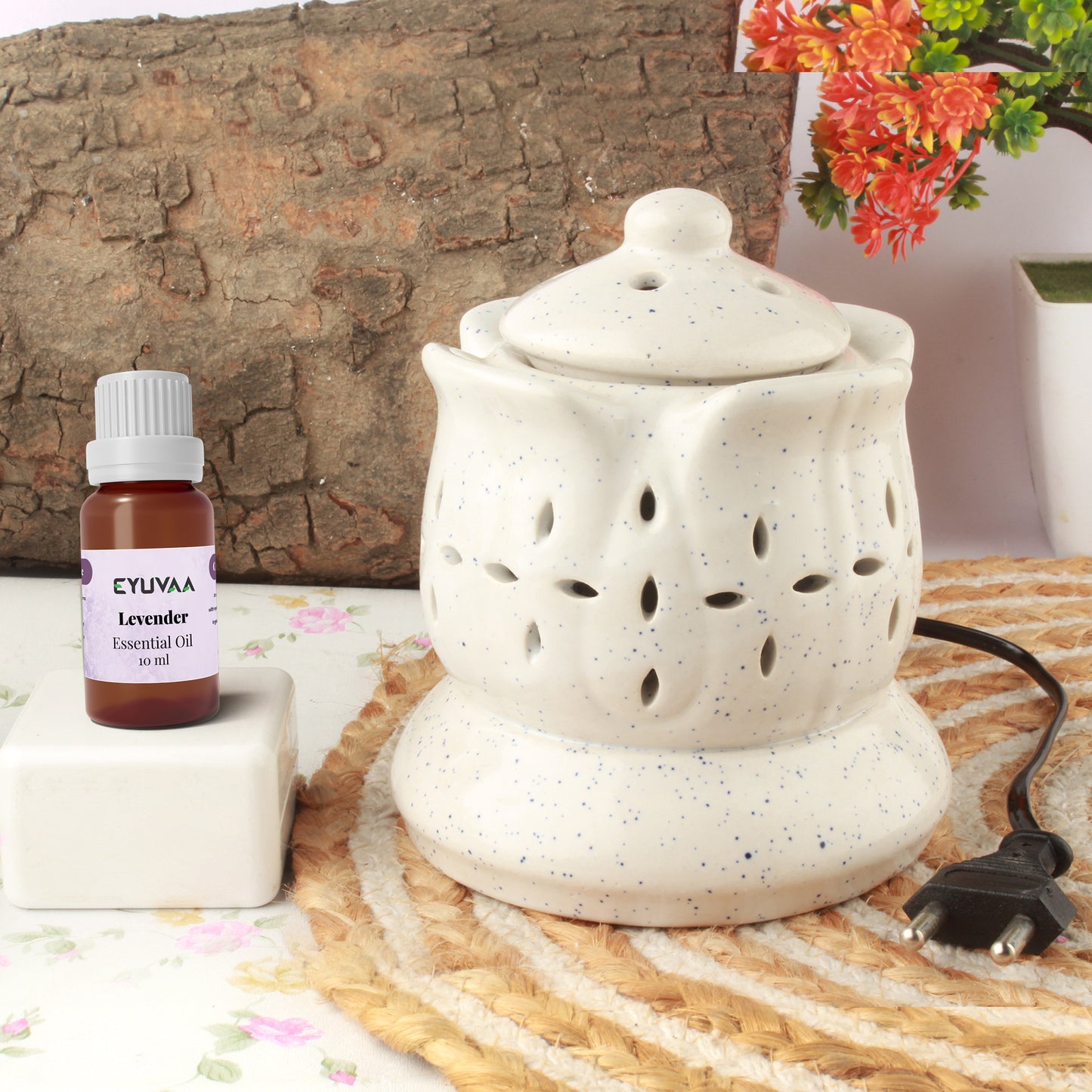 Kamal-shaped Aroma Electric Diffuser, Lotus shaped Diffuser,Aromatherapy Ceramic Diffuser Set for Home Fragrance with 10 ml Aroma Oil